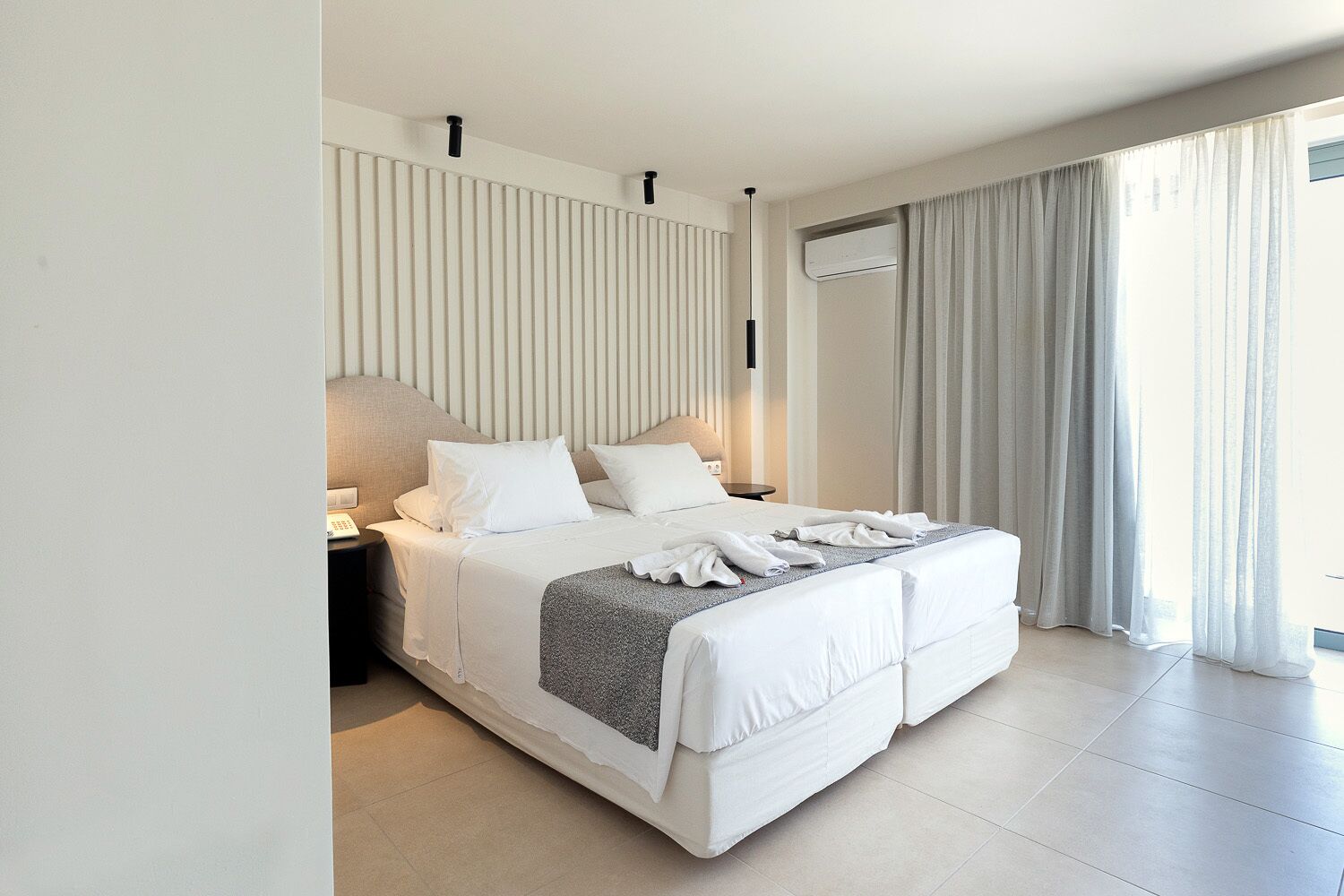 Photo - Alia Beach Hotel by Estia