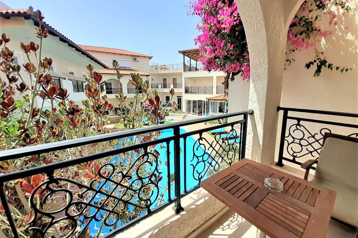 Double or Twin Room | Terrace/patio