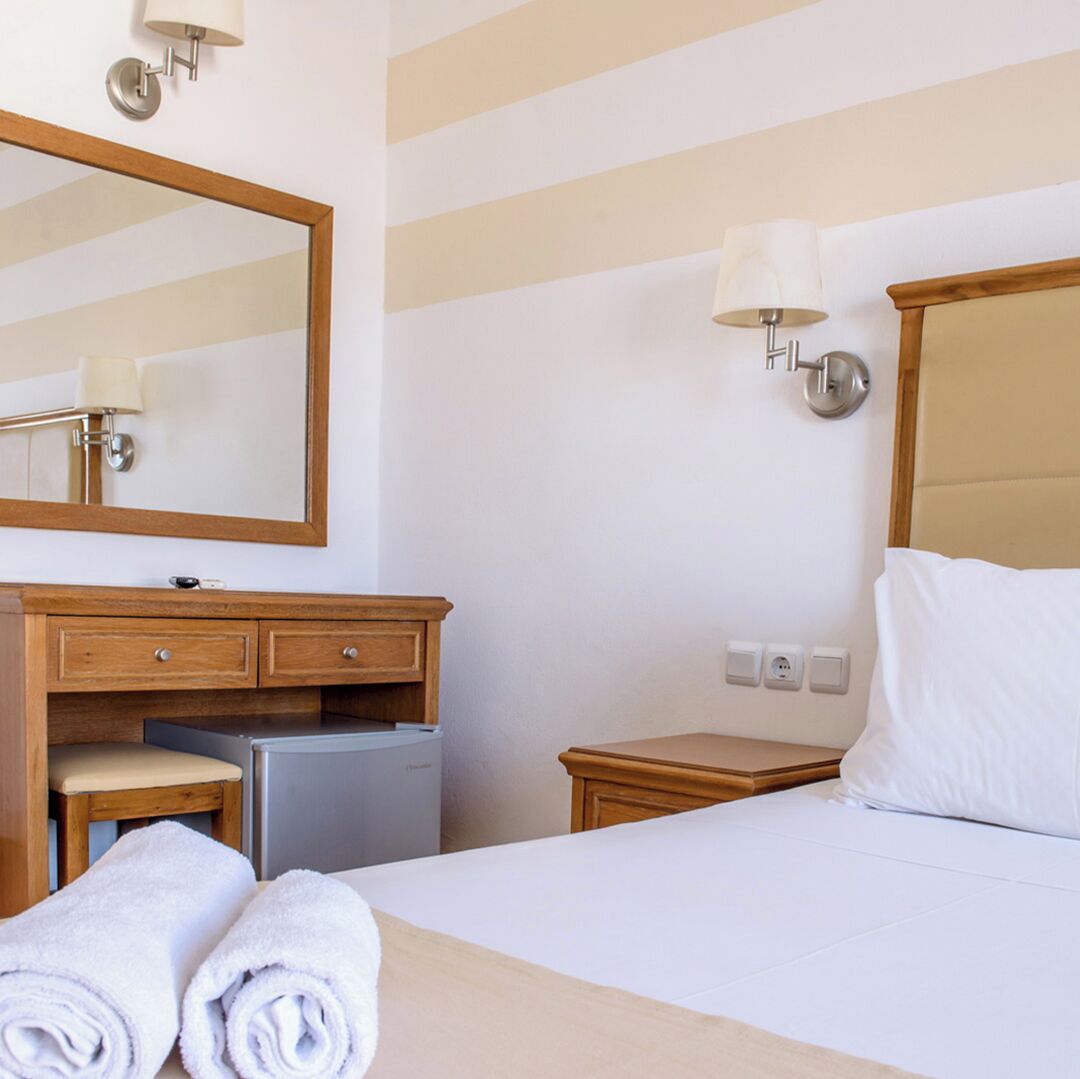 Standard Single Room