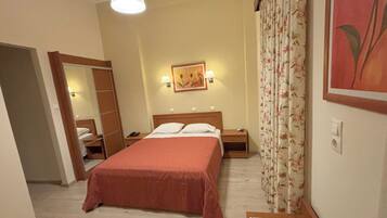 Quarto casal | Camas com colchões pillow-top, cofres nos quartos