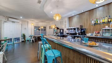 Coffee shop