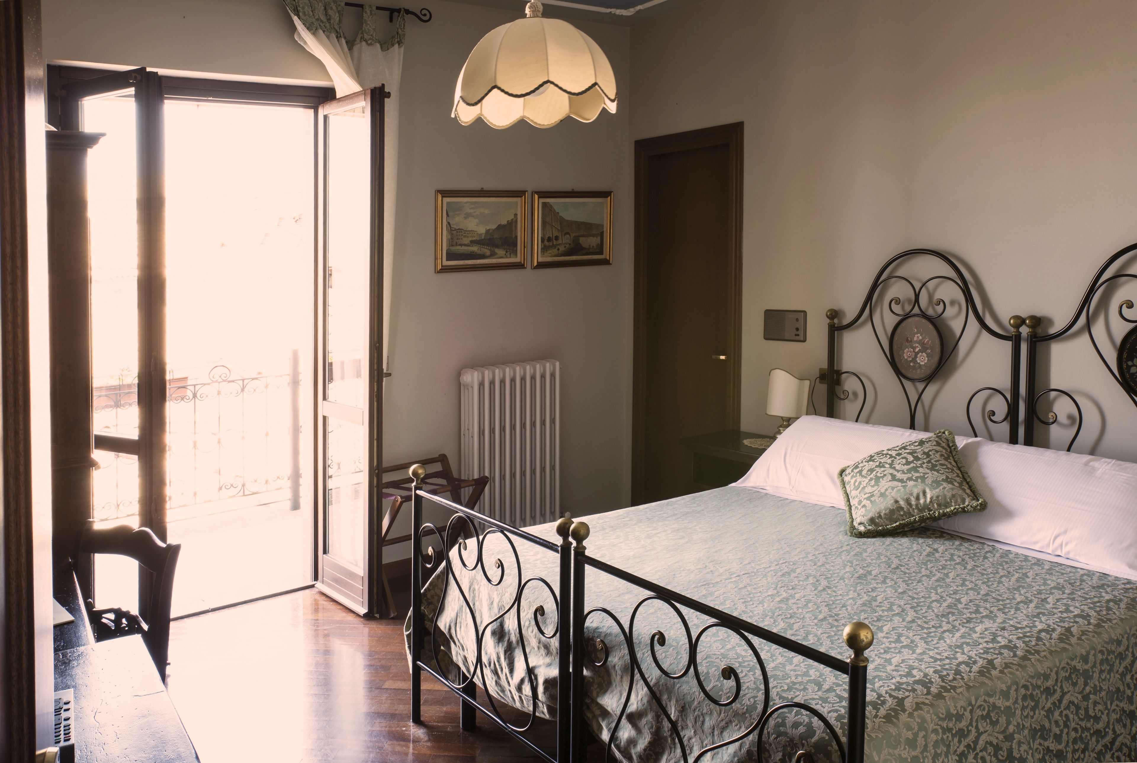 standard room | 1 bedroom, frette italian sheets, premium bedding, down duvets