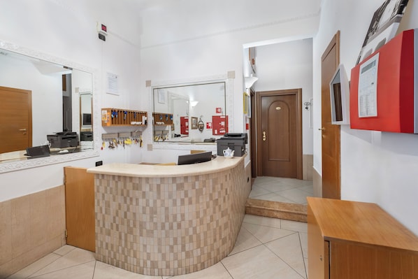 Reception - Hotel Moscatello (Rome)
