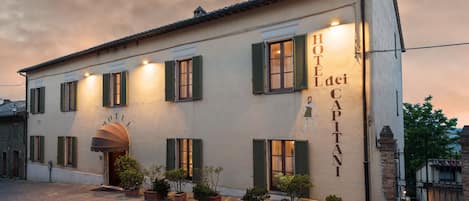 Front of property - evening/night