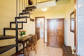 Quarto casal ou duplo clássico | Frigobar, cofres nos quartos, escrivaninha, Wi-Fi de cortesia