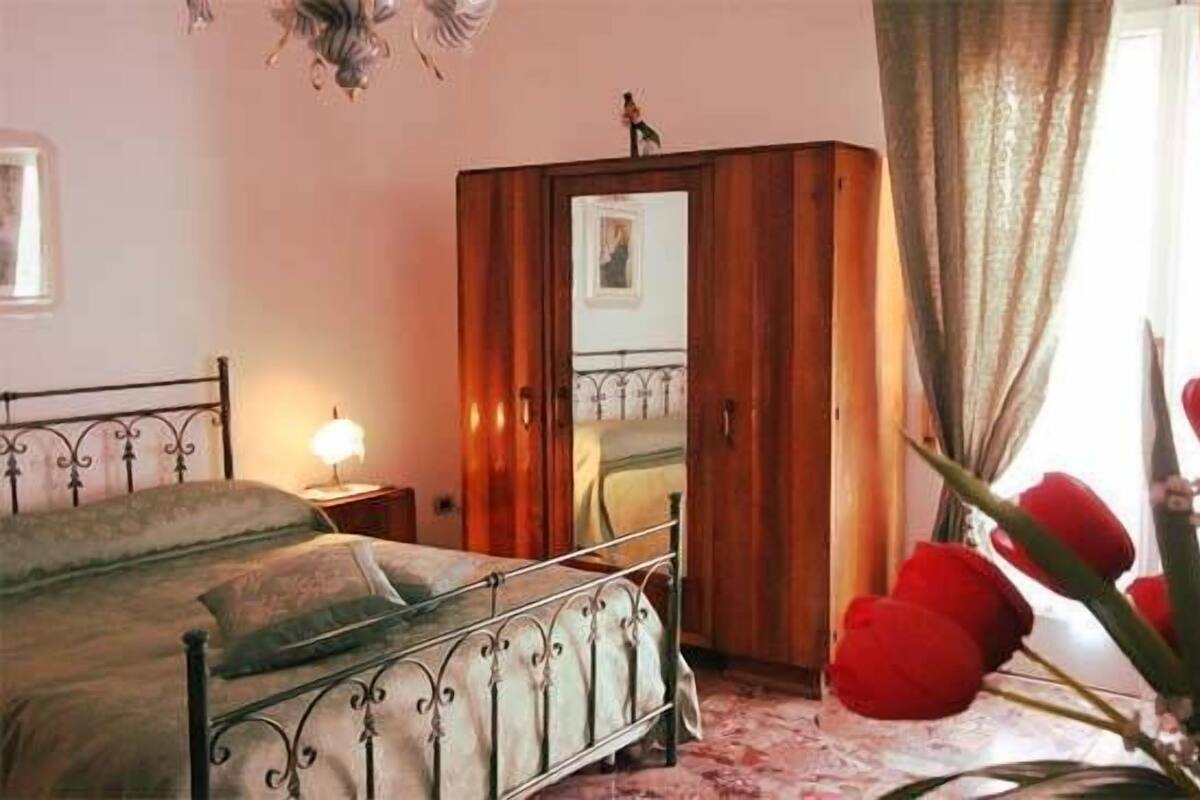 Frette Italian sheets, down duvets, pillow-top beds, free minibar