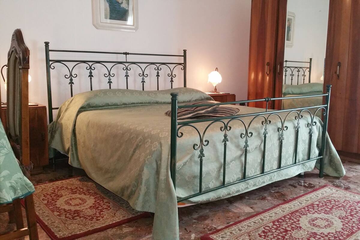 Frette Italian sheets, down duvets, pillow-top beds, free minibar