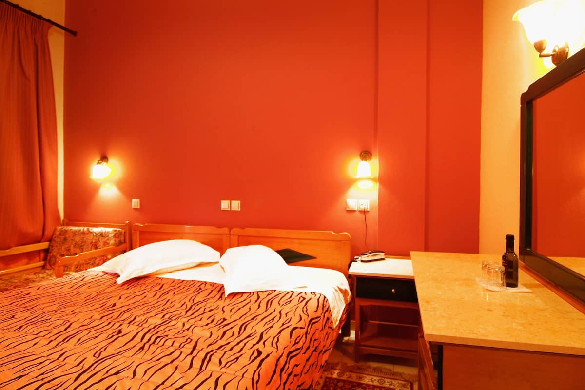 in-room safe, cots/infant beds, free wifi, bed sheets