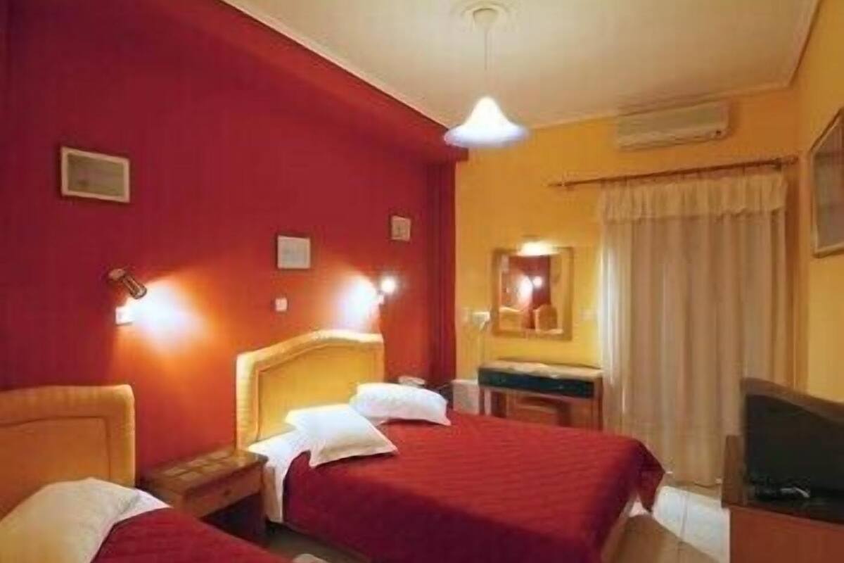 in-room safe, cots/infant beds, free wifi, bed sheets