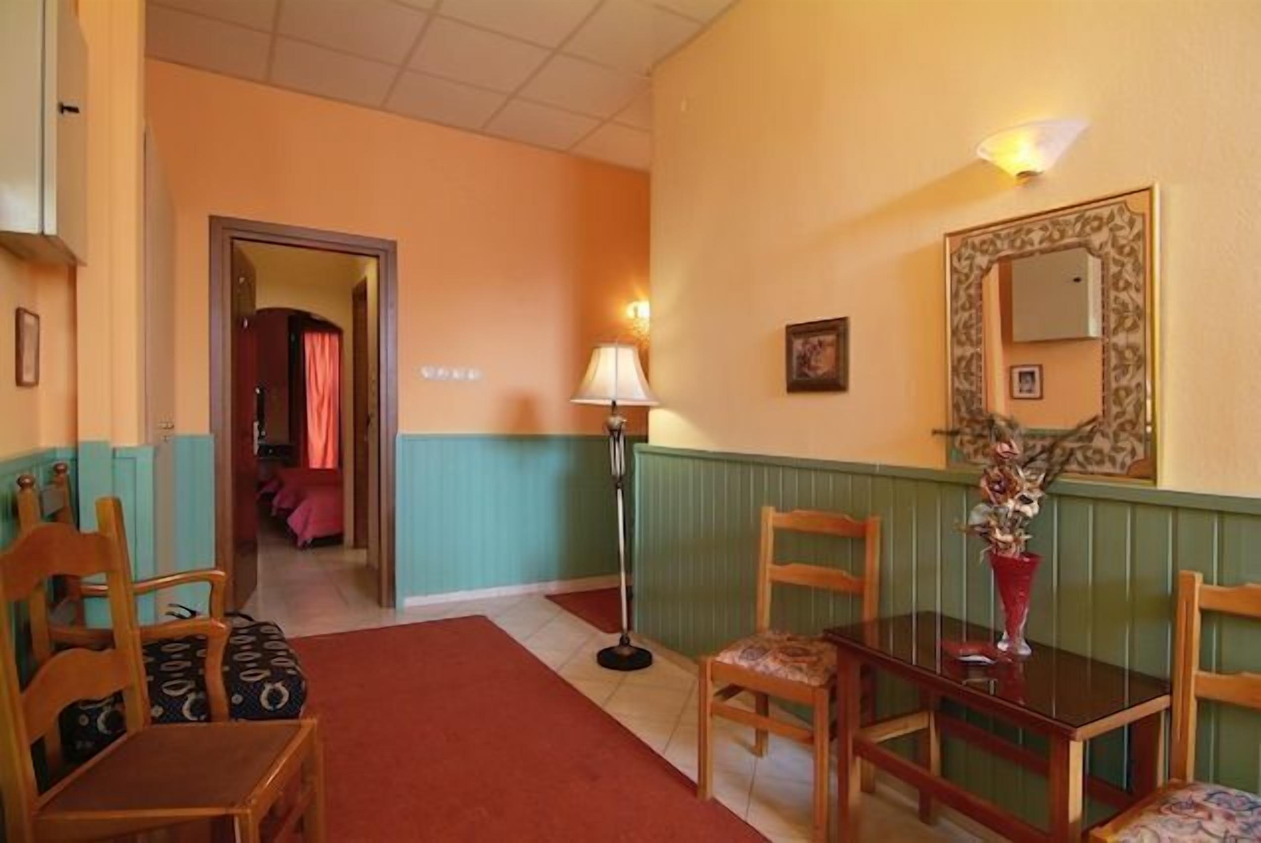 Foto - Hotel Varonos