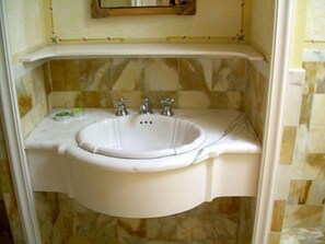 Vòi sen/bồn tắm kết hợp, vòi sen phun mưa, máy s ấy tóc 