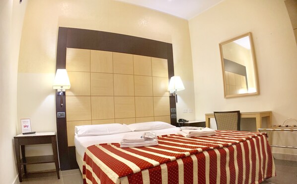 Classic Double or Twin Room | Premium bedding, desk, blackout curtains, soundproofing - Hotel Fiorella Milano (Milan)