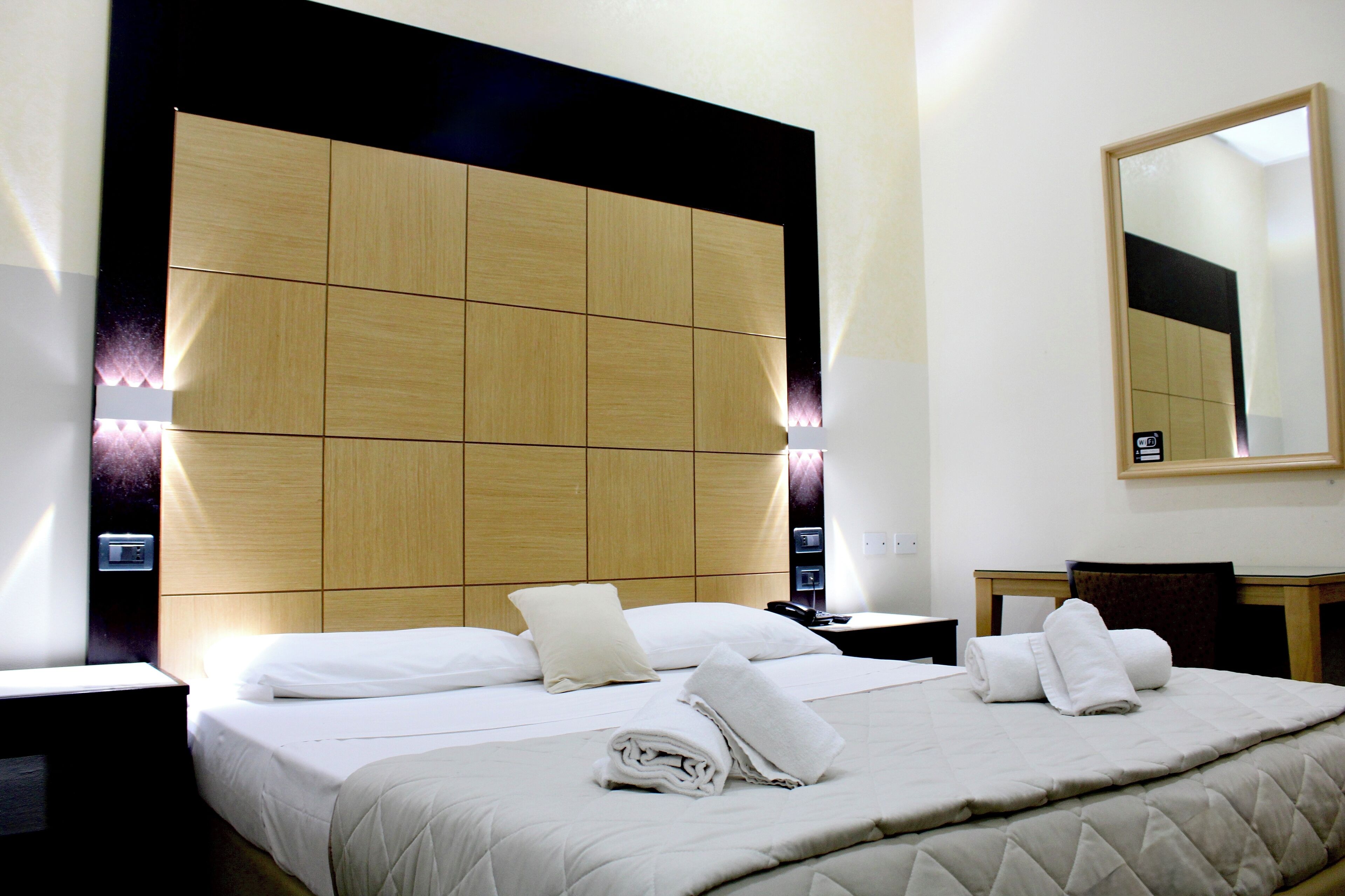 Classic Double or Twin Room | Premium bedding, desk, blackout curtains, soundproofing