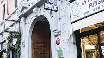 EntrĂ©e de lâhĂ©bergement