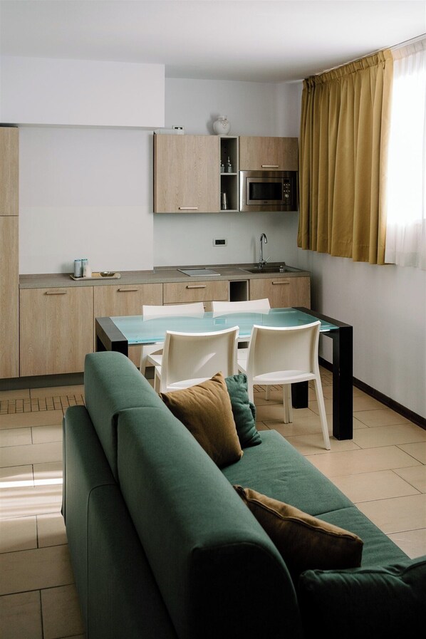 Apartment, 1 Bedroom (3 people) | Living area | LCD TV