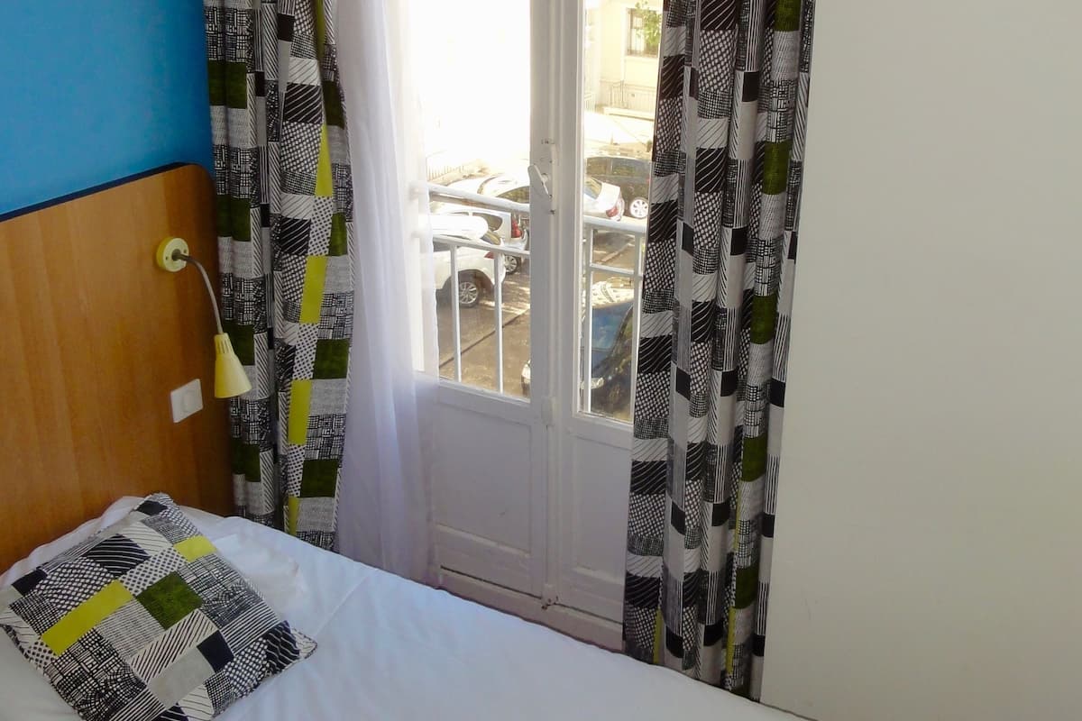 Chambre Simple, 1 lit une place