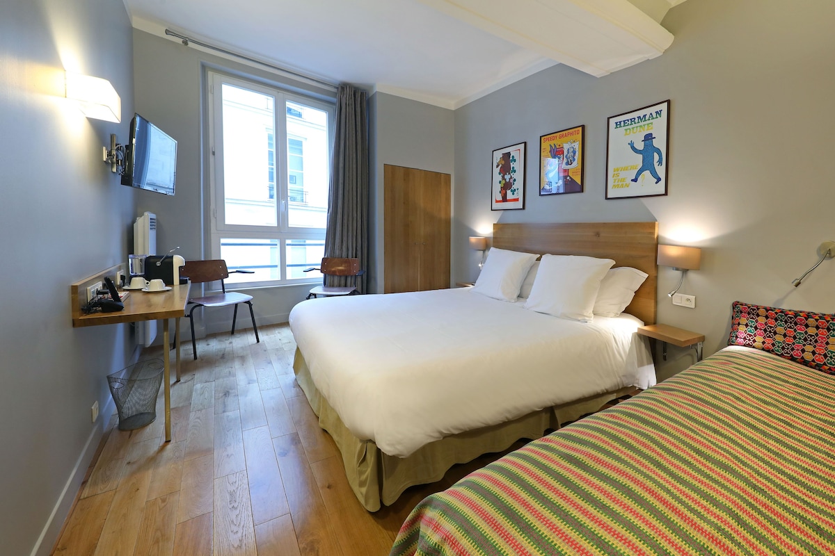 Superior Double Room | Premium bedding, in-room safe, desk, laptop workspace