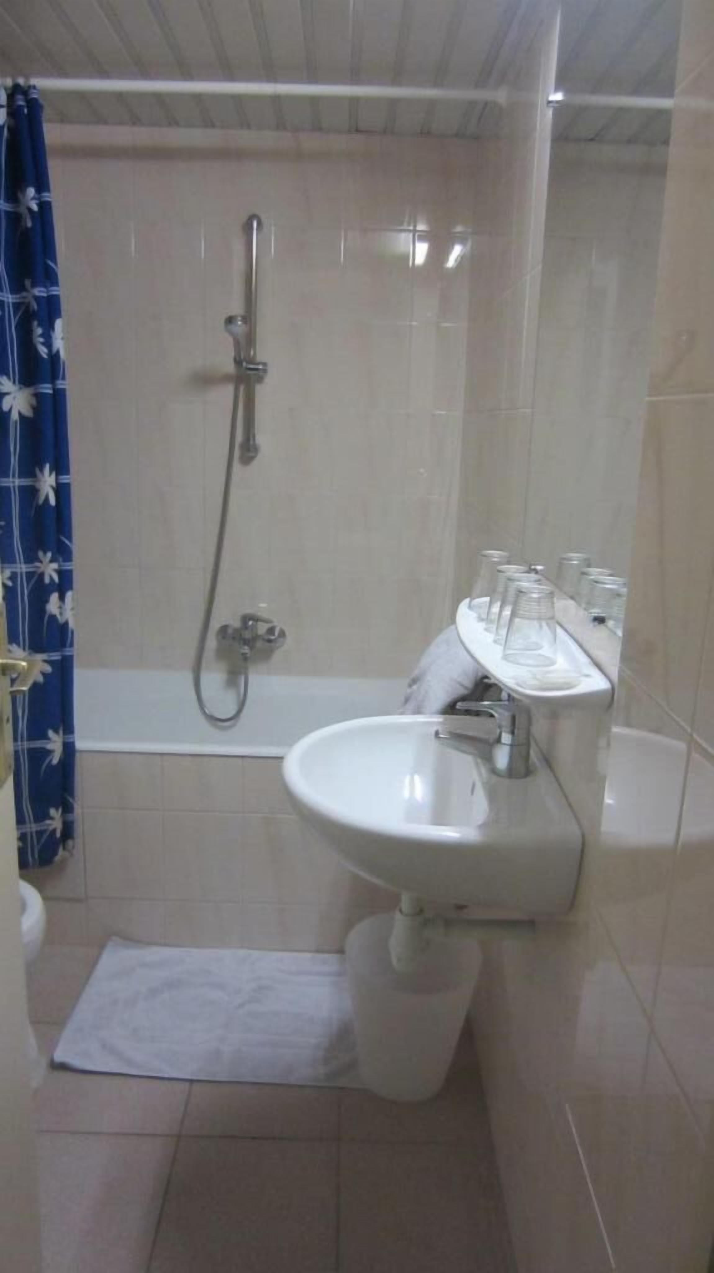 Photo - Hôtel Jarry Confort