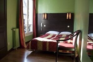 Decoración personalizada, muebles diferentes y wifi gratis 