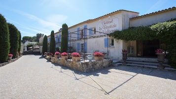 Voorkant van accommodatie