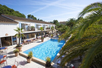 Hotel La Bastide De Valbonne
