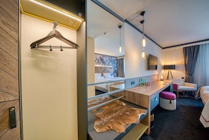 Hypo-allergenic bedding, minibar, in-room safe, desk - PLAZA INN Salzburg Messe  (Salzburg)