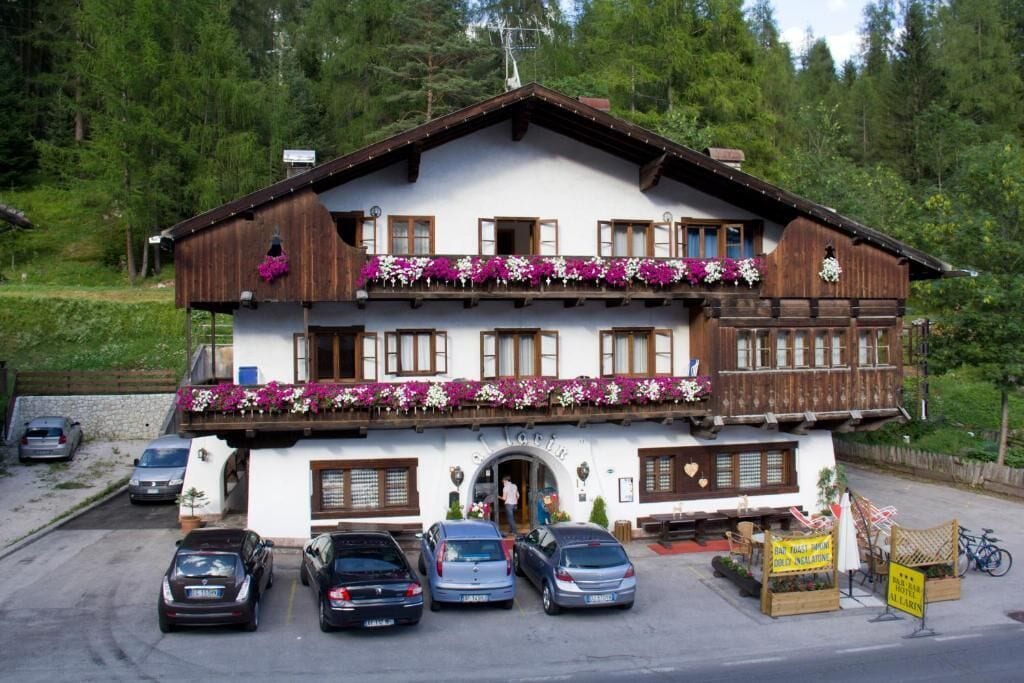 Esterni