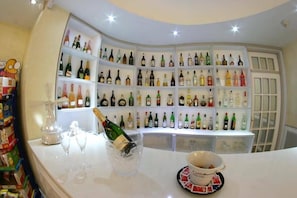 بار (في المنشاة)