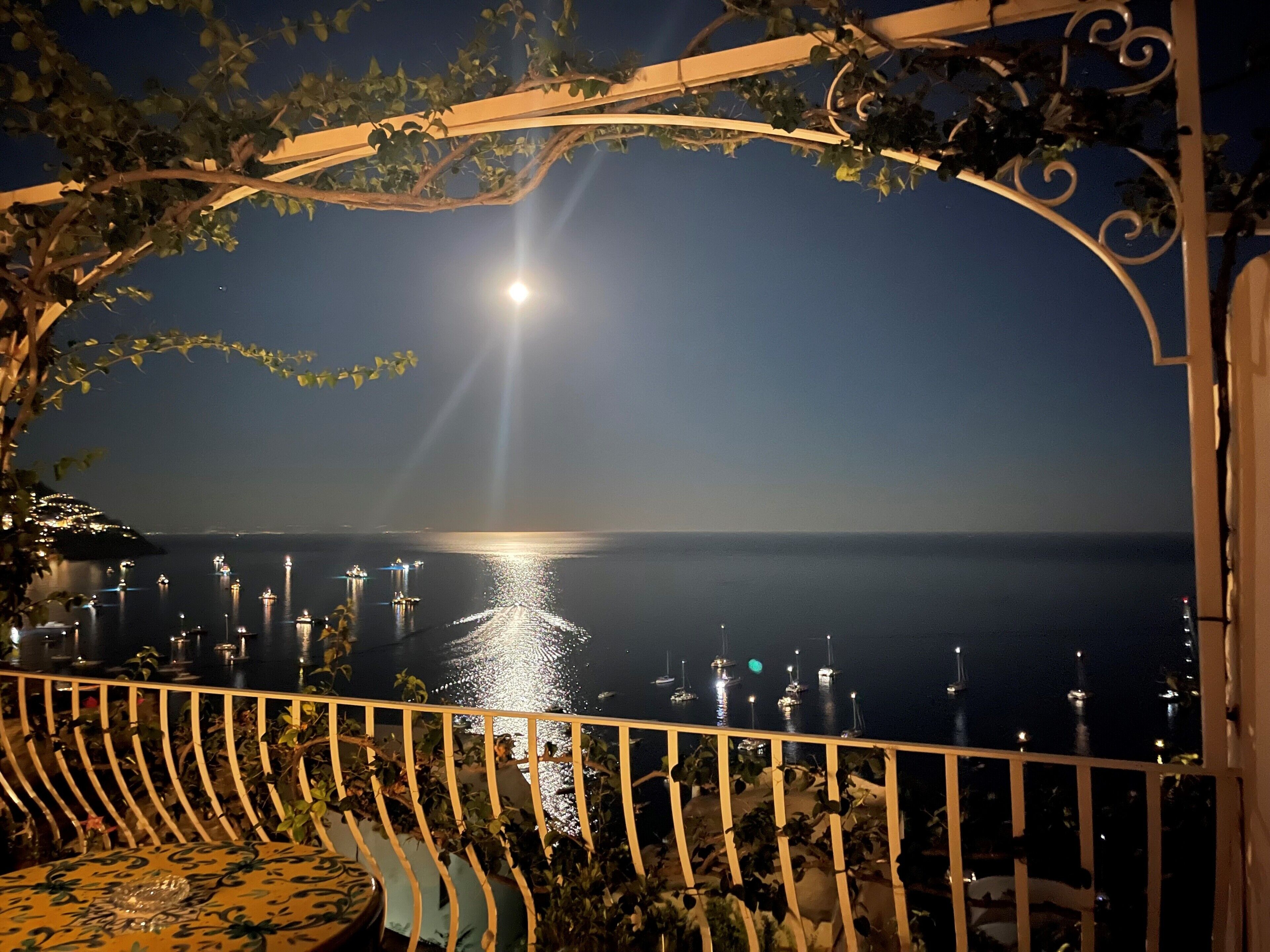 Superior Double Room, Balcony, Sea View | Premium bedding, in-room safe, desk, free WiFi
