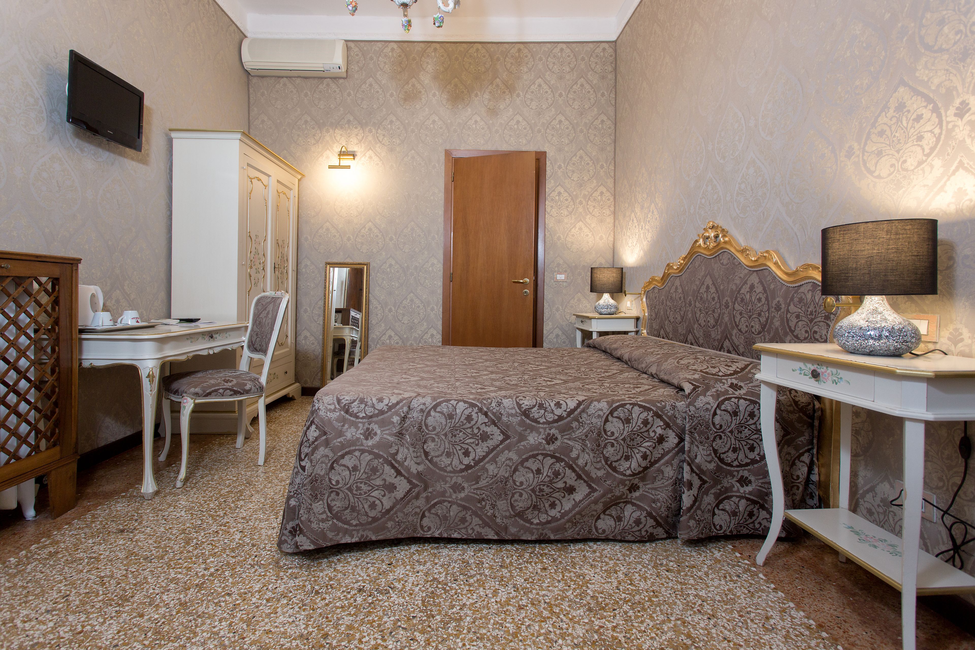 Photo - Hotel Mezzo Pozzo