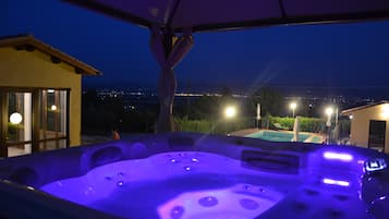 Außen-Whirlpool