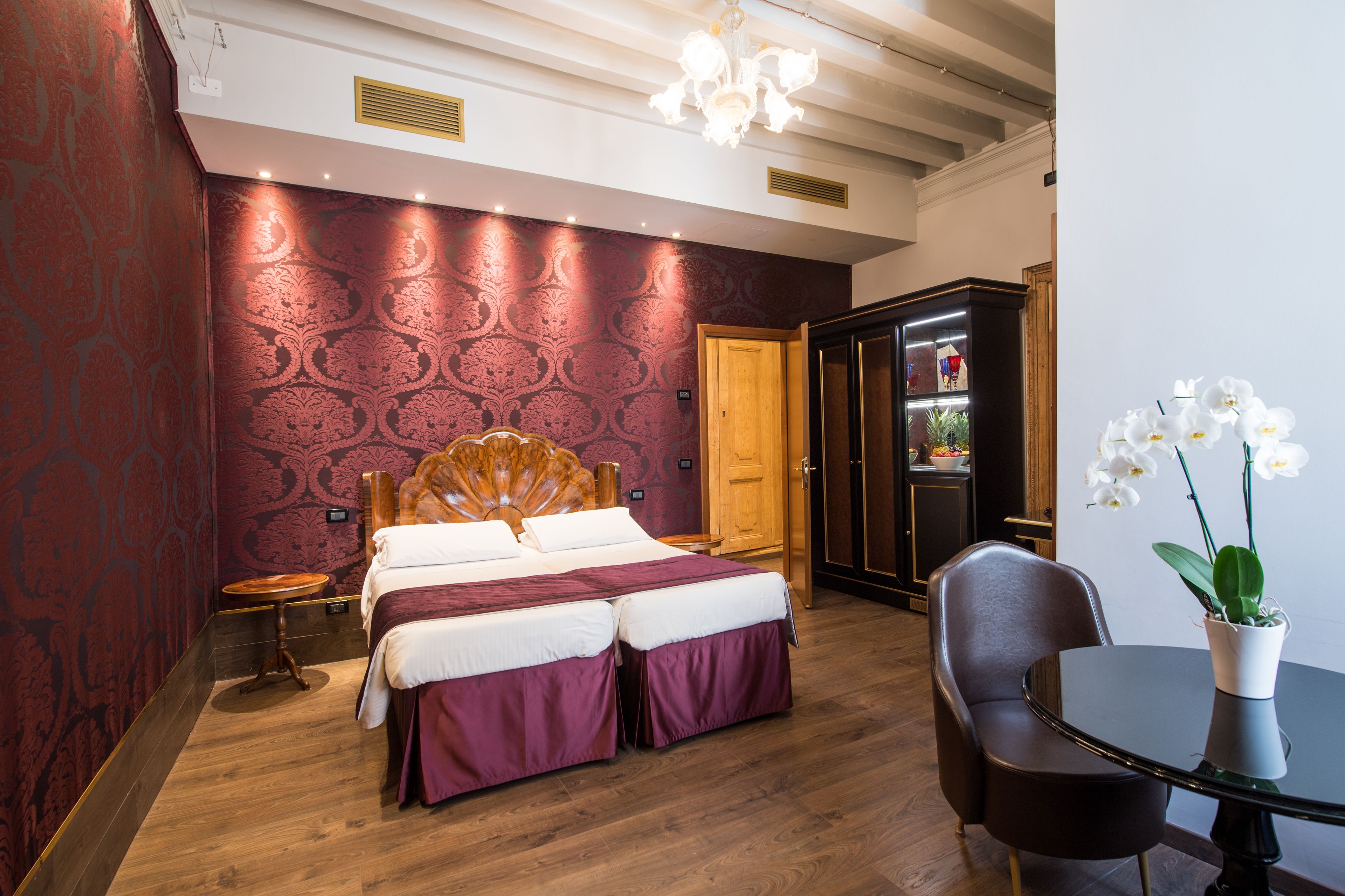 Photo - Locanda Leon Bianco on the Grand Canal