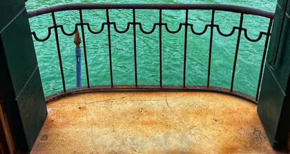 Locanda Leon Bianco on the Grand Canal