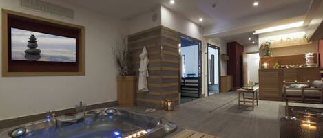 Bain à remous intérieur