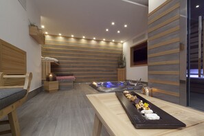 Bain à remous intérieur