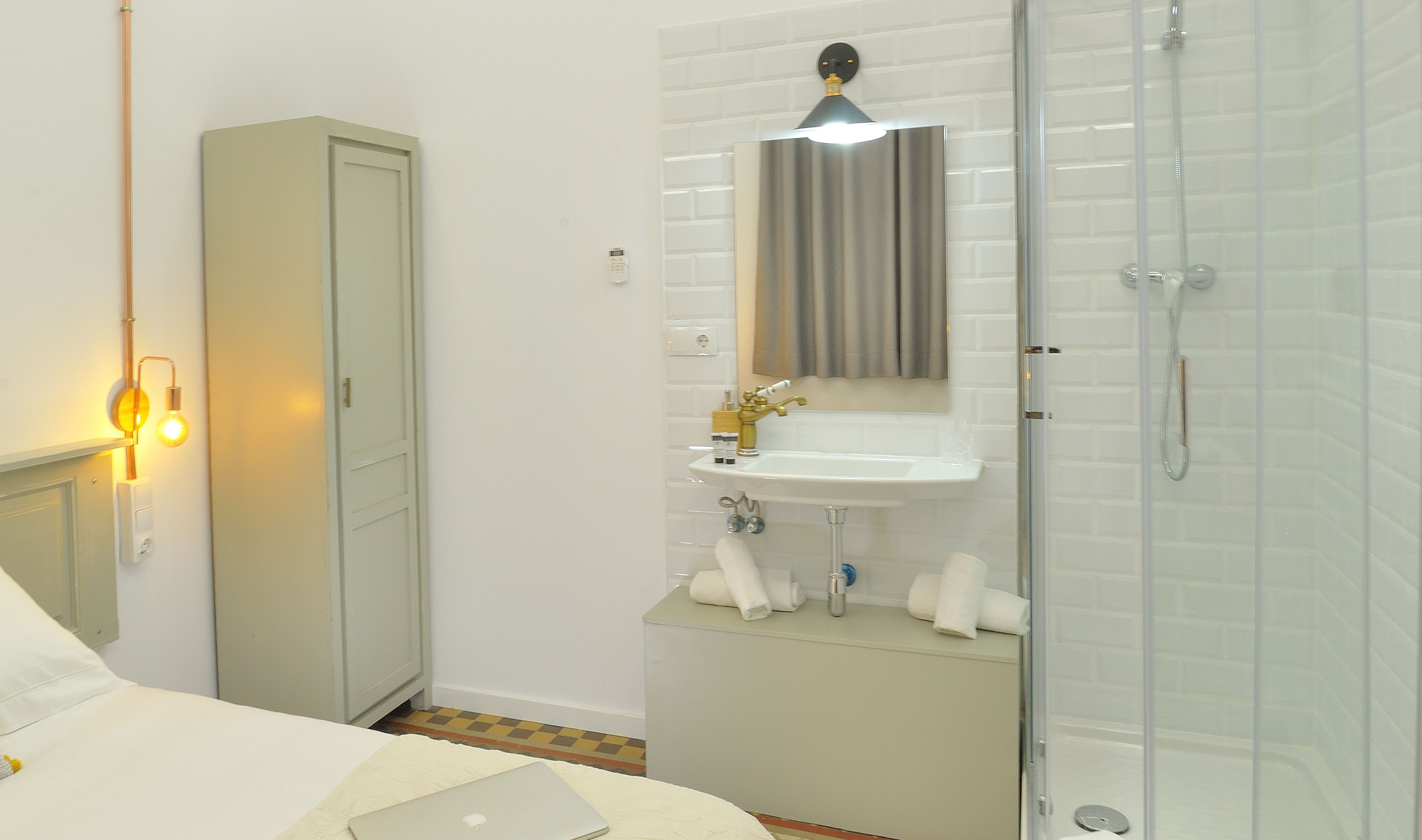 Foto - Hostal Girona