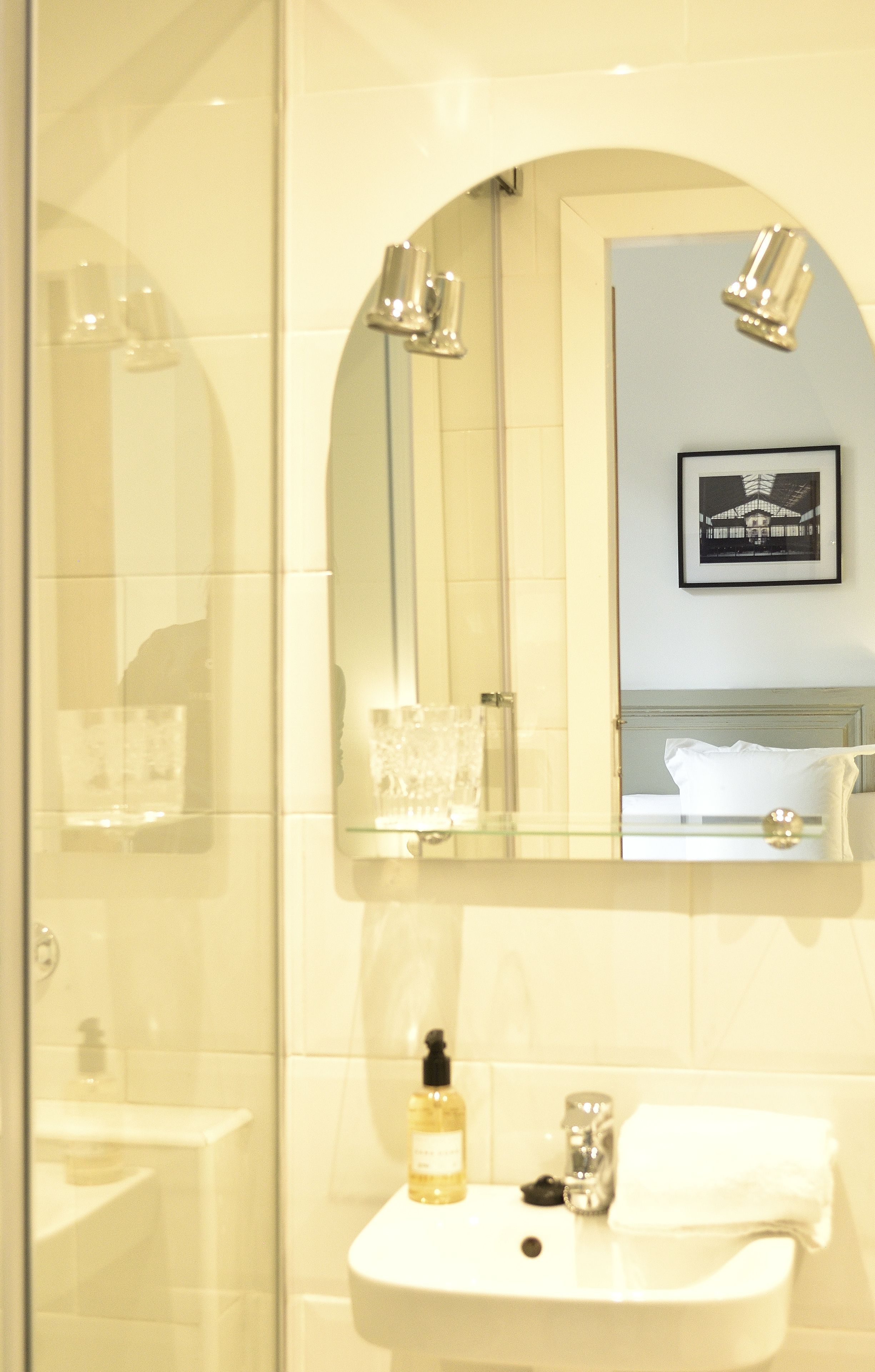 Foto - Hostal Girona