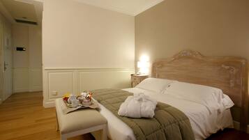 1 chambre, literie de qualité supérieure, couette en duvet d'oie