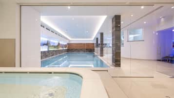 2 indoor pools, sun loungers