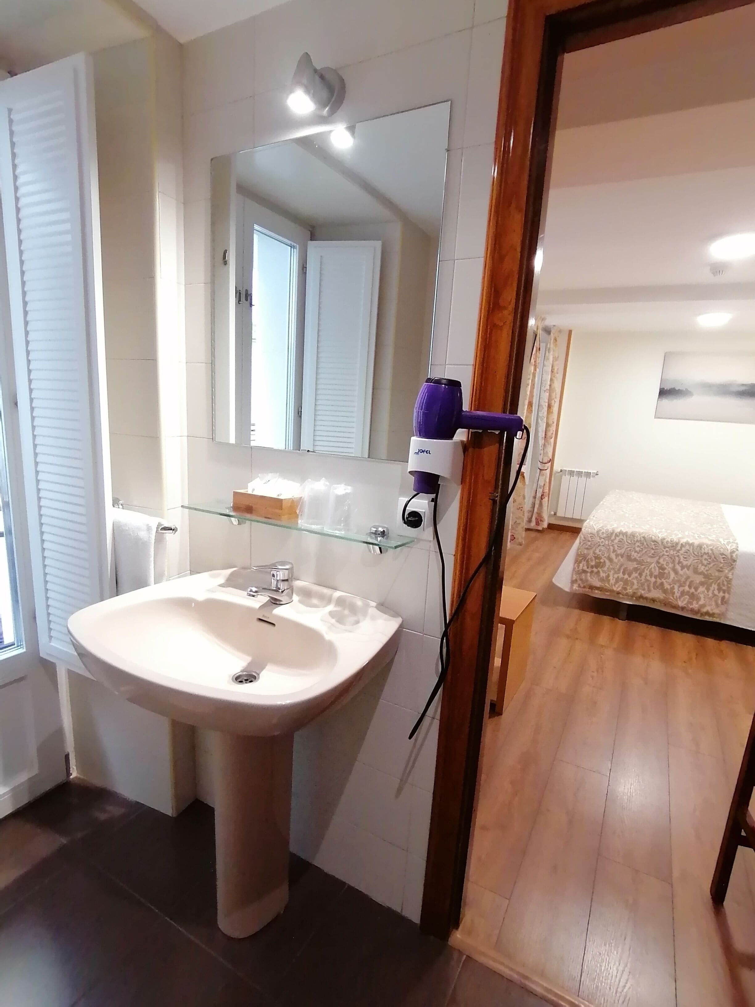 Foto - Hostal Anosa Casa