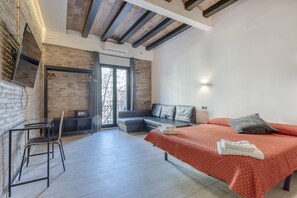 Basic Apartment