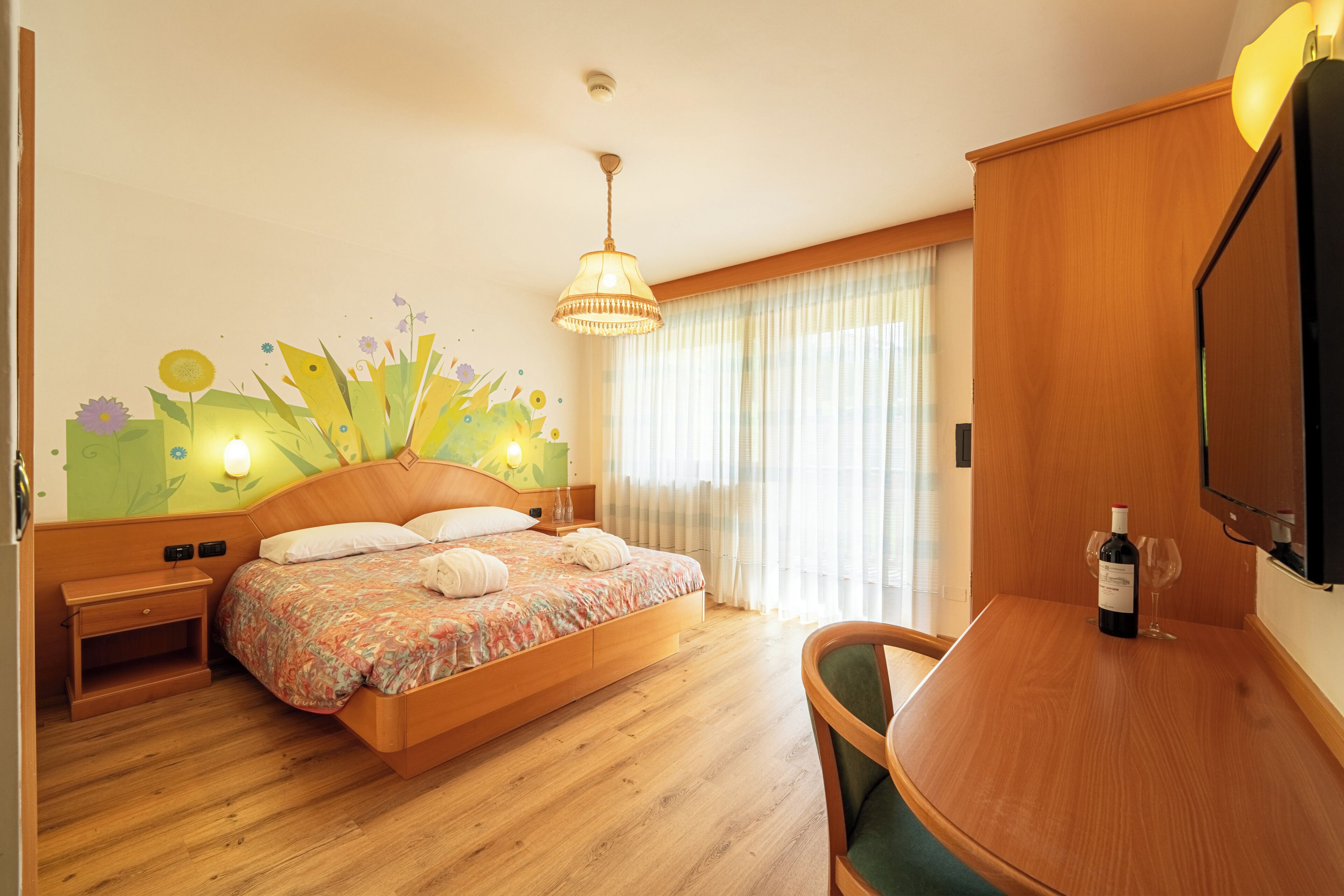 Comfort-Vierbettzimmer, Balkon, Bergblick