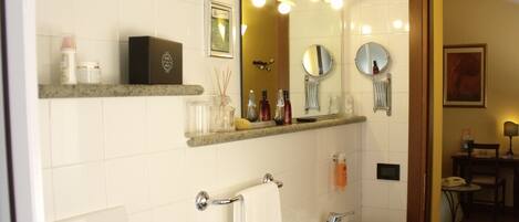 Kamar mandi