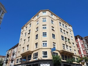 施設の正面