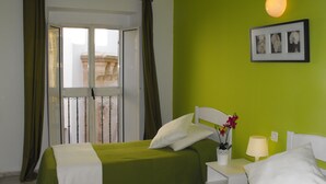 Standard Room, 1 Double Bed | In-room safe, soundproofing, iron/ironing board (on request) - Hostal Santa Catalina (Seville)