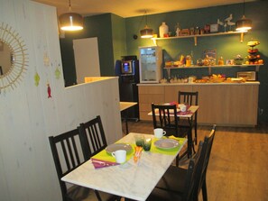 Daily self-service breakfast (EUR 9.50 per person)