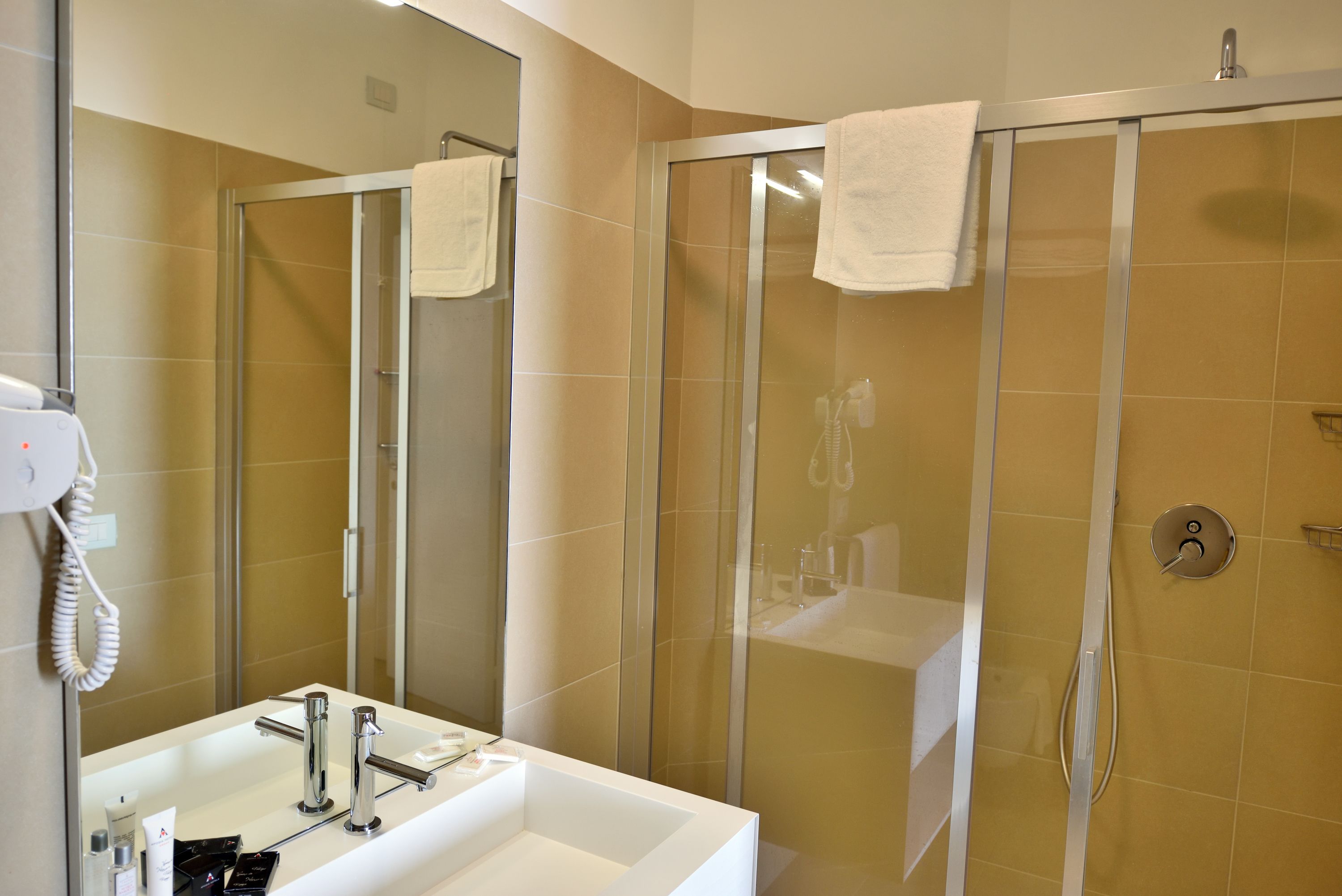 deluxe double room, 1 queen bed | bathroom | shower, free toiletries, hair dryer, bidet