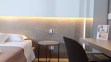 Minibar, in-room safe, desk, soundproofing