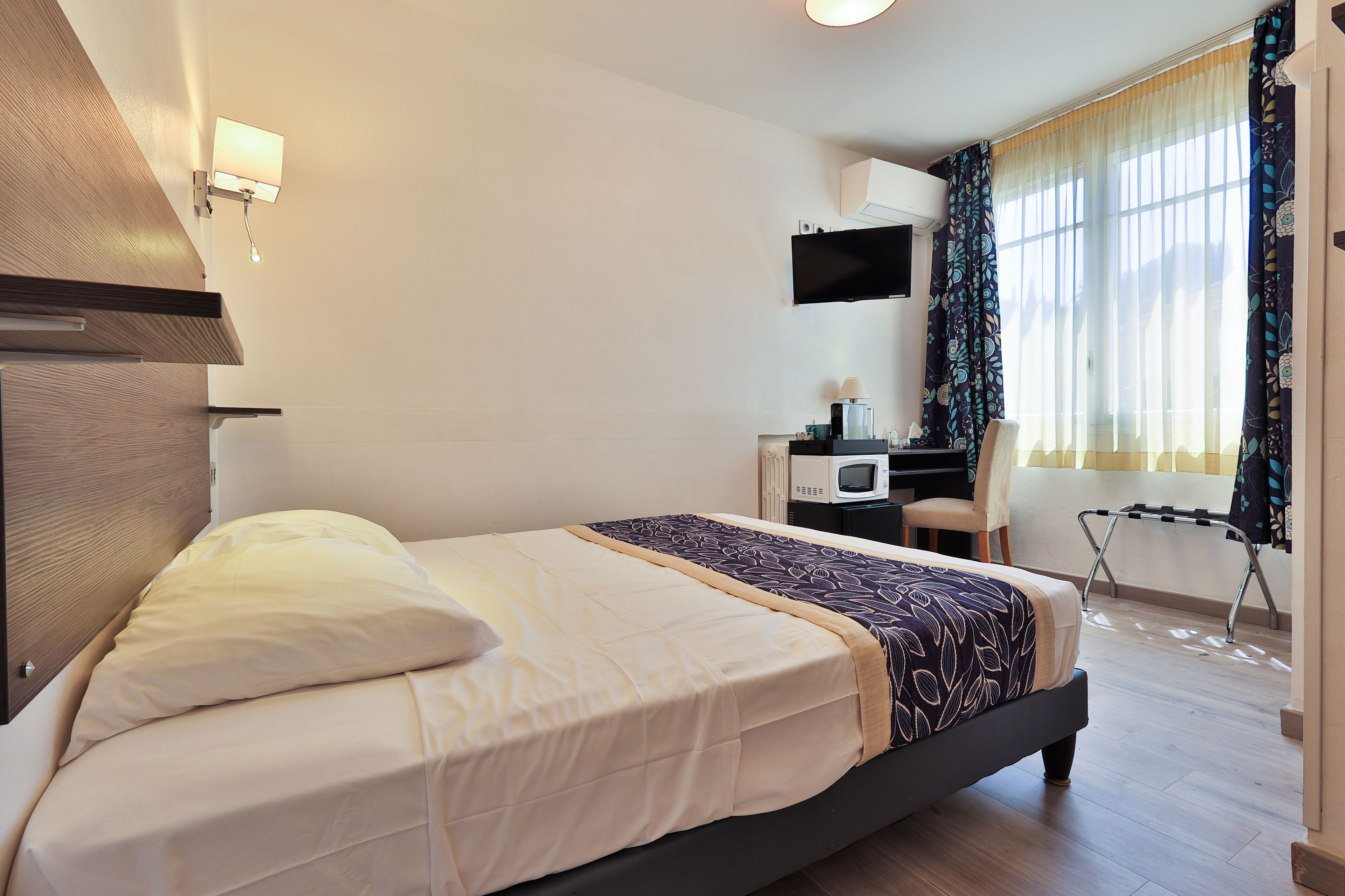 standard double room | memory-foam beds, minibar, in-room safe, individually decorated