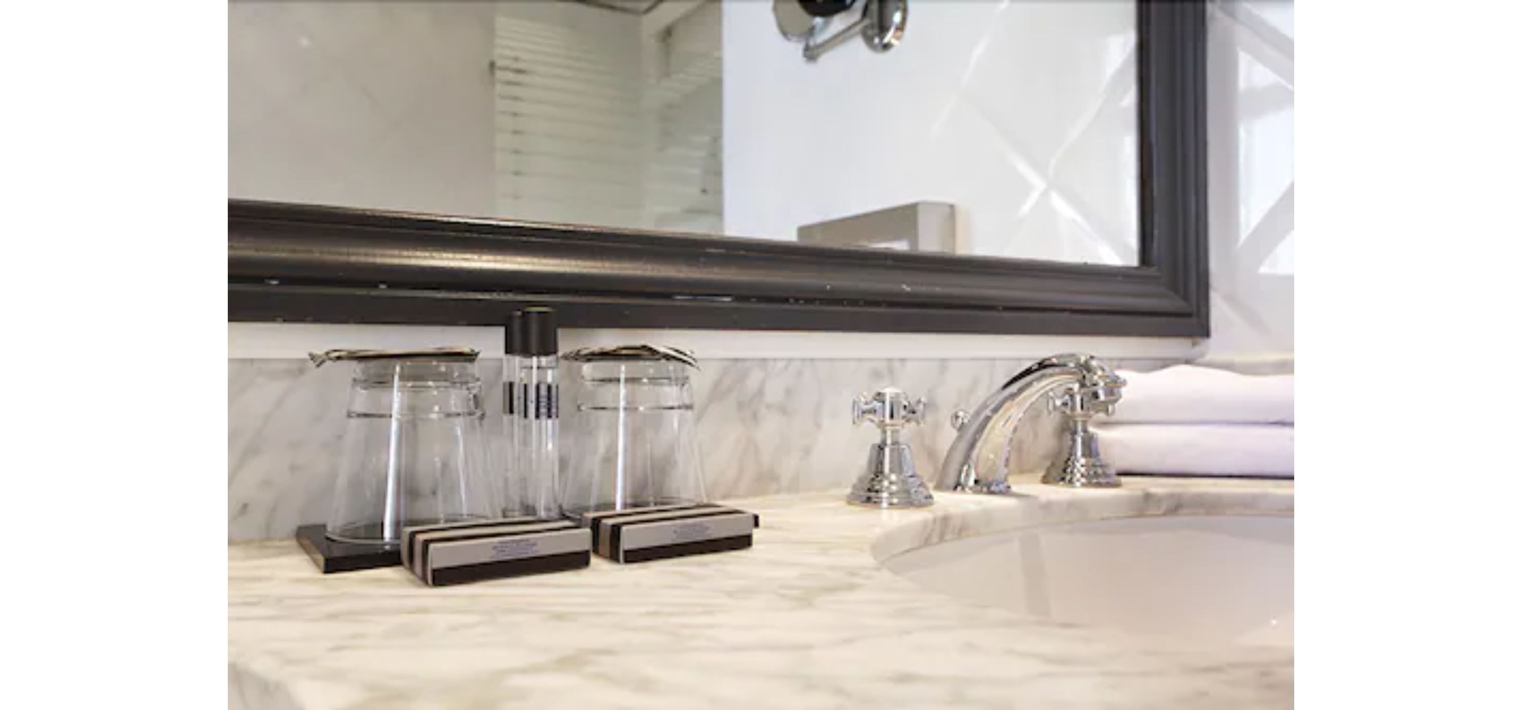 bathtub, hair dryer, towels